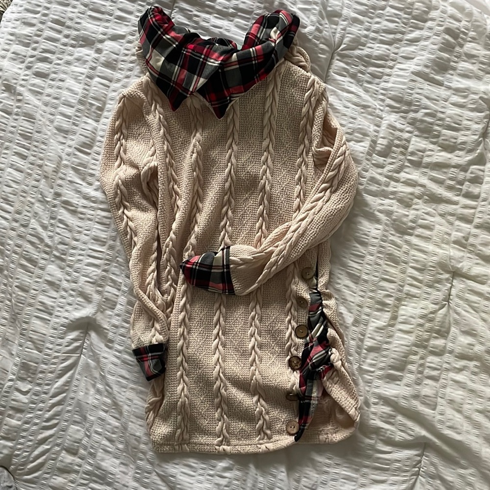 NWT DressLily Plaid Cable Knit Beige Long Hooded Sweater